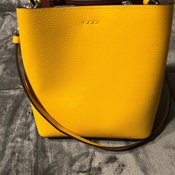 Coach Small Town Bucket Bag - Picture 3 of 8